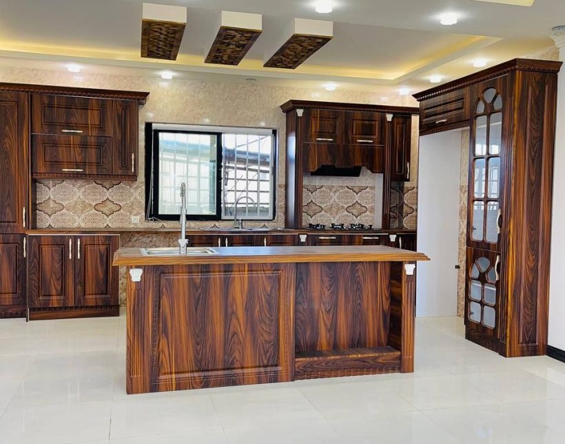 خرید ویلا دوبلکس نما سنگ شهرکی زیر قیمت | 270 متر