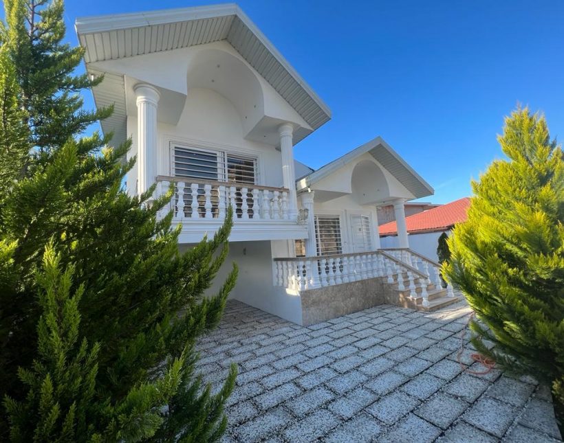 خرید ویلا نیم پیلوت 230 متری چمستان | 230 متر