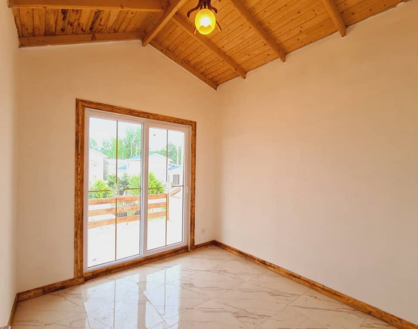 خرید ویلا باغ ۲۷۰ متری استخر دار شهرکی در منطقه چمستان | ۲۷۰ متر