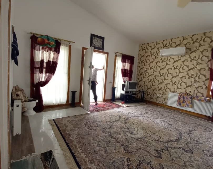 خرید ویلا ۲۵۰ متری با سند شش دانگ در منطقه آپادانا | 370 متر