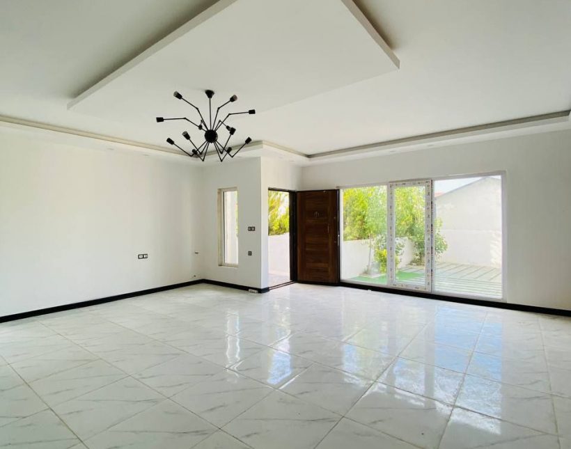 خرید ویلا مدرن جنگلی ۲ خواب در آپادانا | 200 متر