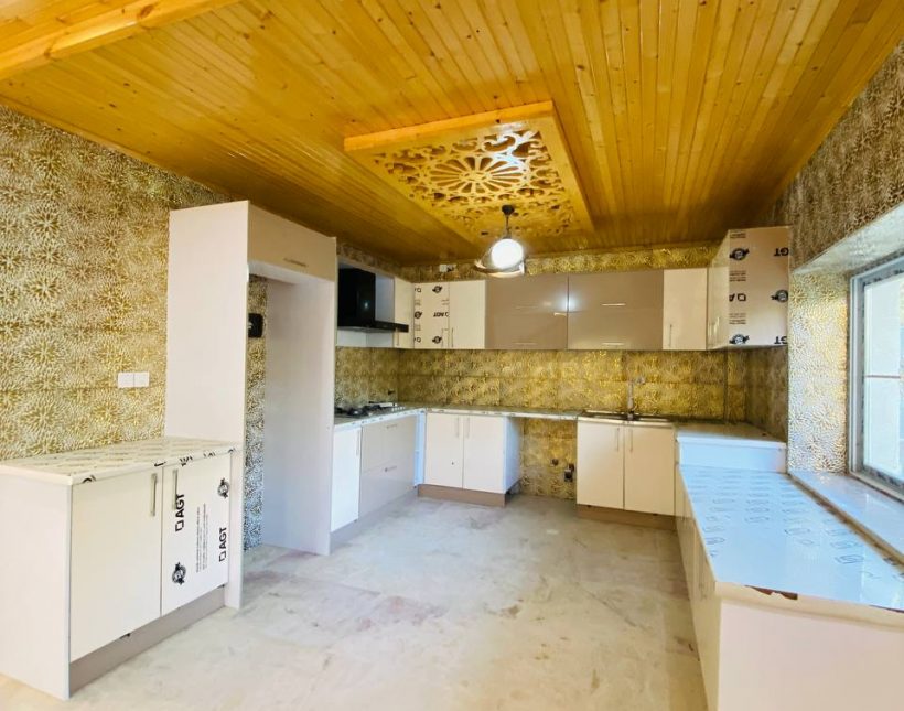 خرید ویلا باغ 460 متری لوکس چمستان | 460 متر