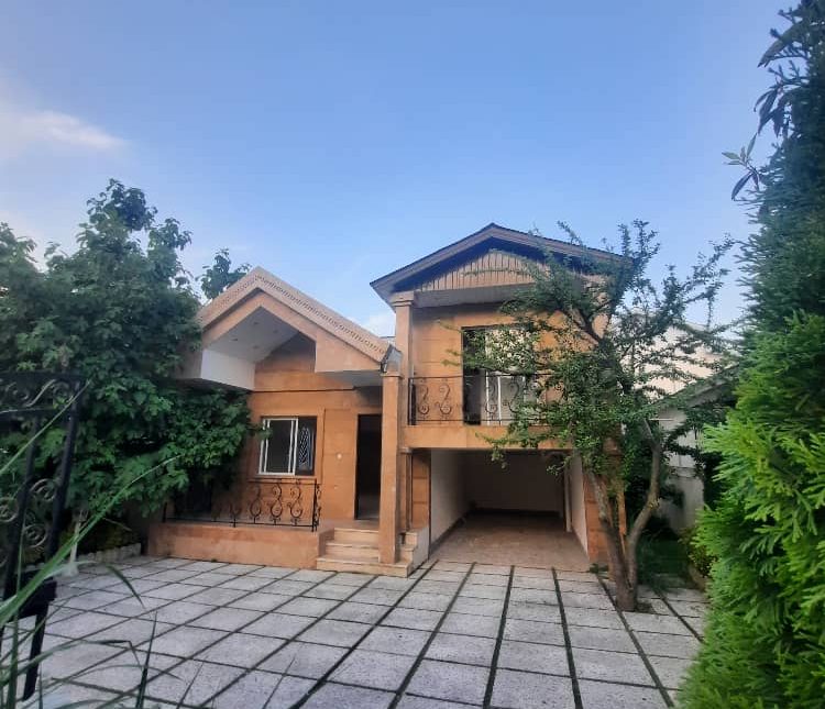 خرید ویلا 230 متری در سعادت آباد چمستان | 230 متر