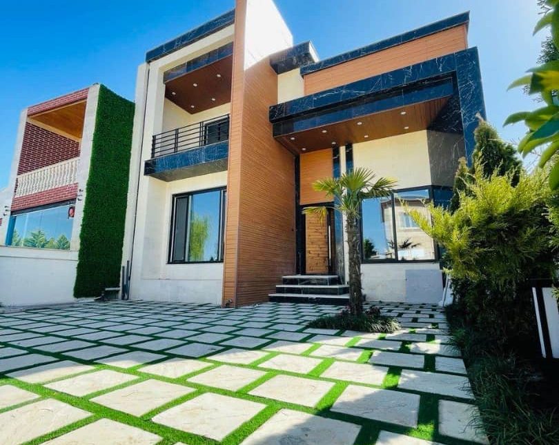 ویلای مدرن و استخر دار شهرکی سند دار در چمستان | ۳۲۰ متر