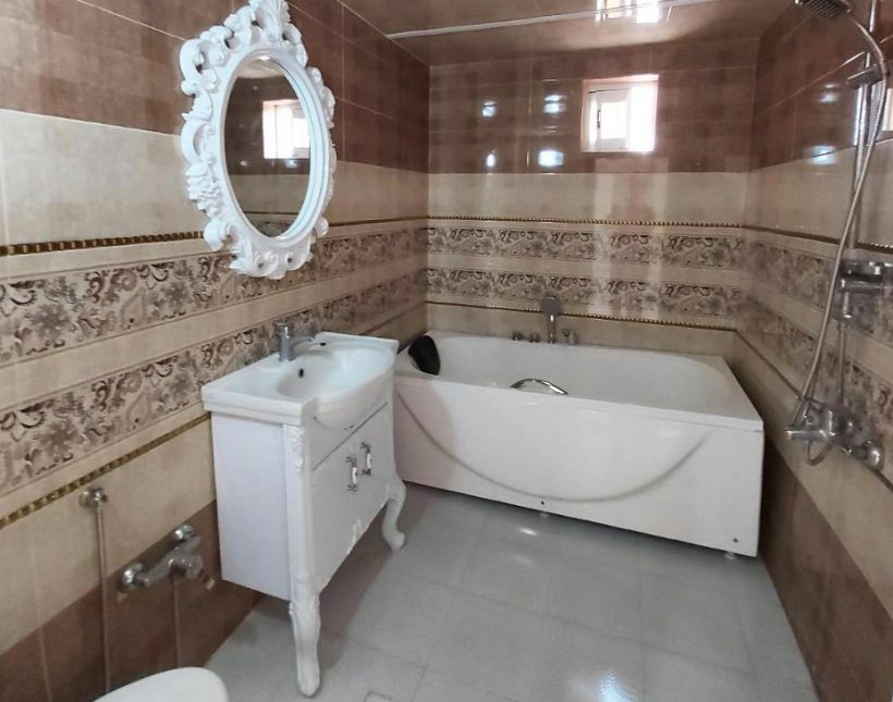 خرید ویلا همکف نما مدرن ۲۴۰ متری | 240 متر