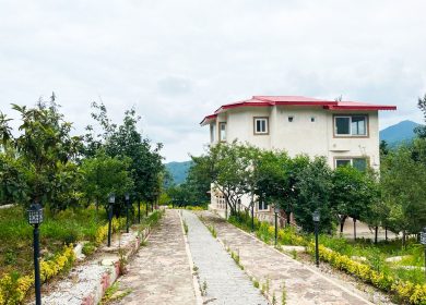 فروش ویلا باغ با ویوی بی نظیر جنگل و دریا در رامسر | 1500 متر