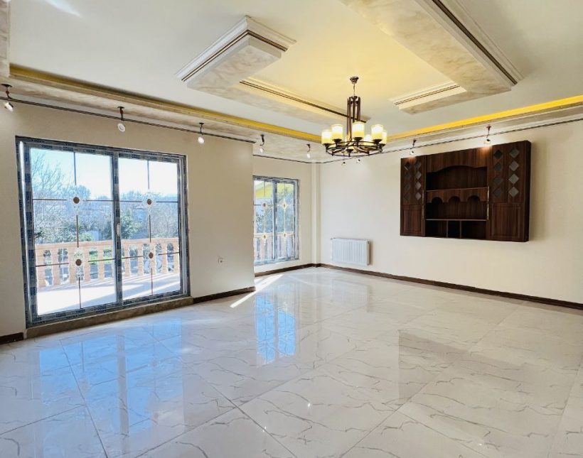 کاخ ویلا 400 متری استخر دار با سند شش دانگ | 400 متر