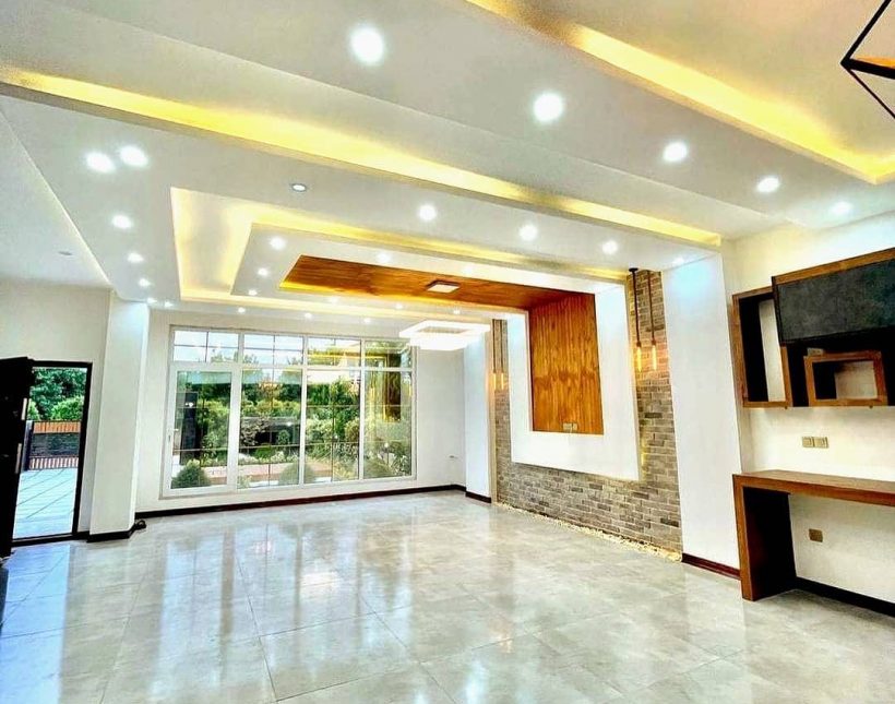 خرید ویلا نما مدرن استخر دار 300 متری در دامنه جنگل | 300 متر