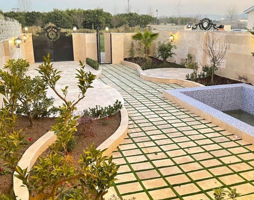 خرید ویلا استخر دار ۳۰۰ متری ۳ خوابه | ۳۰۰ متر