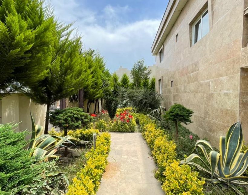خرید ویلا نما سنگ سند دار | ۲۵۰ متر