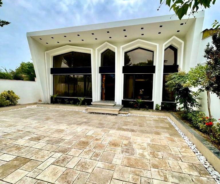 خرید ویلا شمال‌ نما کلاسیک 250 متری‌ | 280 متر