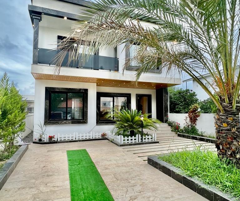 فروش ویلا مدرن نما دوبلکس 290 متری | 290 متر
