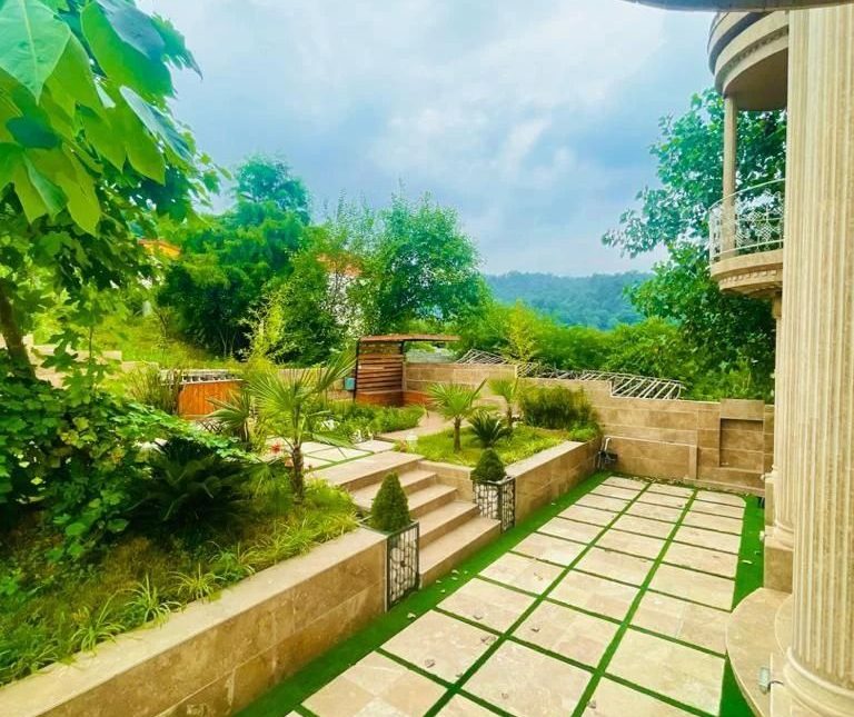 فروش ویژه ویلا دوبلکس نما سنگ حیاط سازی بینظیر | 300 متر
