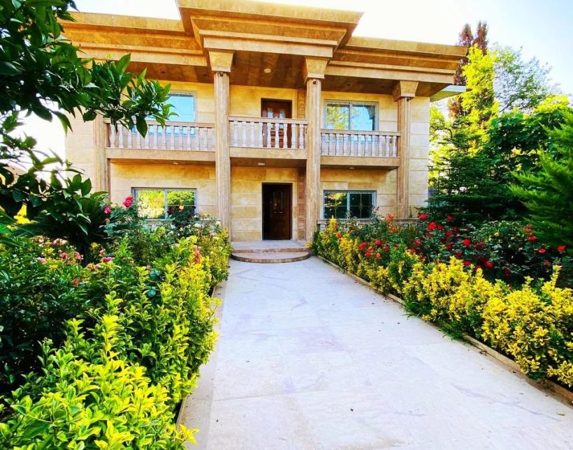 فروش ویژه ویلا نما سنگ شهرکی حیاط سازی عالی | 260 متر