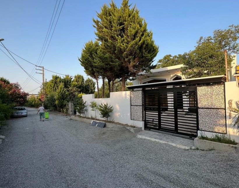 خرید ویلا شمال‌ نما کلاسیک 250 متری‌ | 280 متر