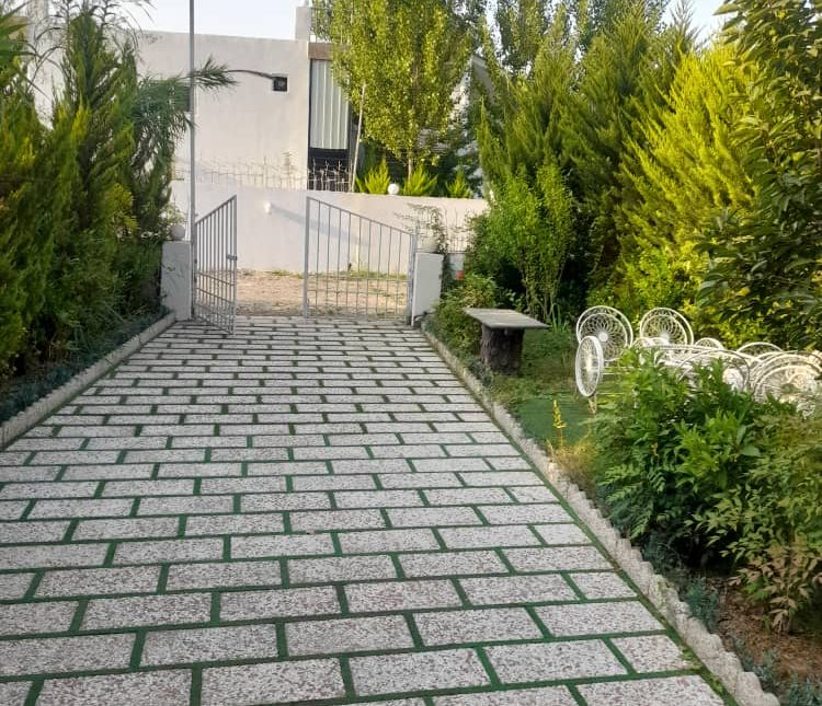 خرید ویلا وسط جنگل شهرکی آب و هوای درجه یک | 260 متر