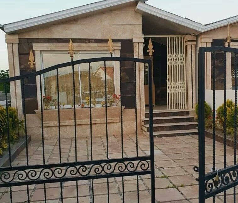 فروش ویلا فلت در چمستان 90 متر بنا | ۲۰۰ متر