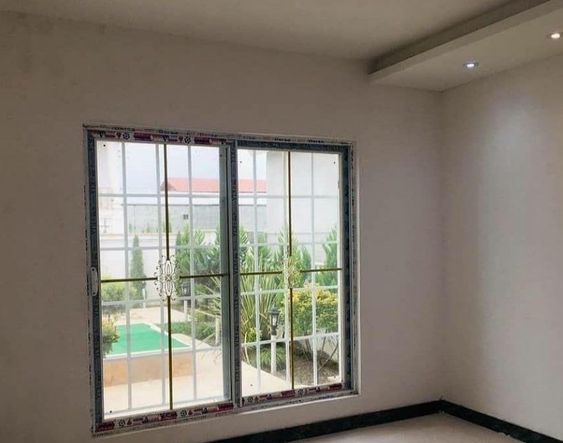 خرید ویلا نیم پیلوت 280 متری 3 خواب سند دار در چمستان | ۲۸۰ متر