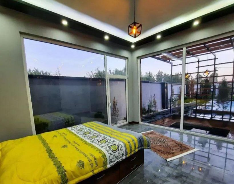 خرید ویلا مدرن 350 متری استخر دار شهرکی جنگلی سند دار | ۳۵۰ متر