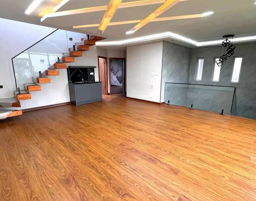 خرید ویلا تریبلکس نما مدرن استخر دار | 300 متر