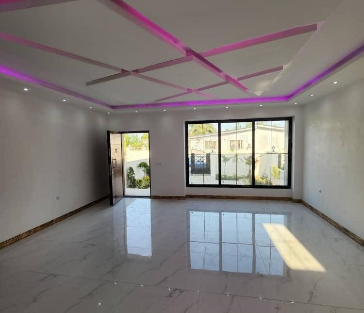 خرید ویلا 250 متری شهرکی بهدشت | 250 متر