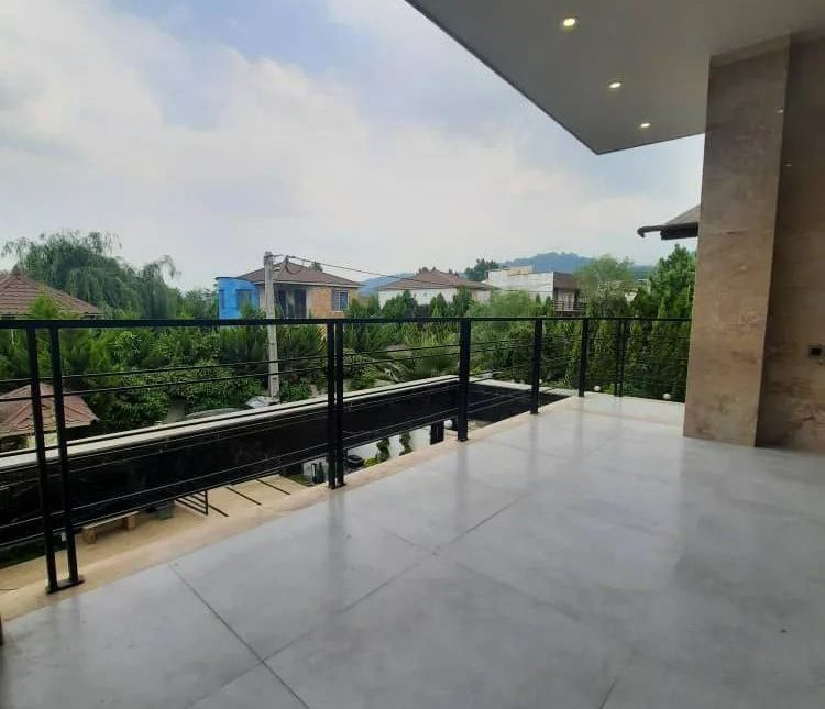 خرید ویلا تریبلکس نما مدرن استخر دار | 300 متر