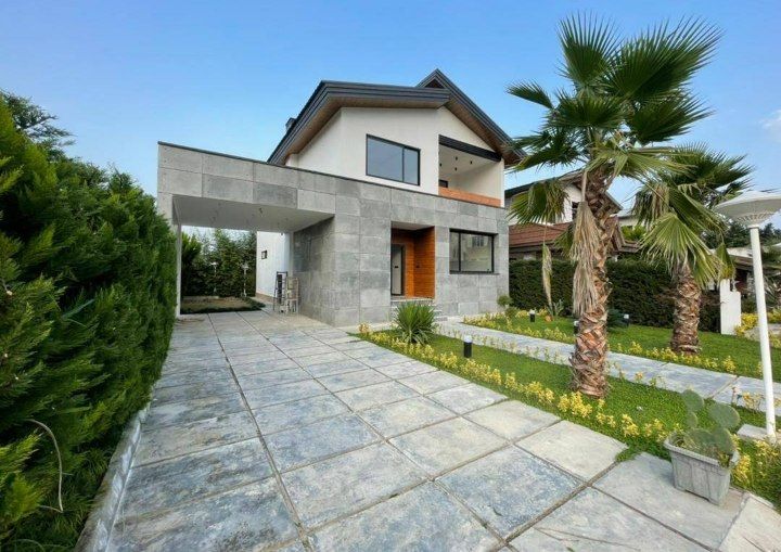 خرید ویلا 300 متری سه خواب استخر دار نعمت آباد | 350 متر