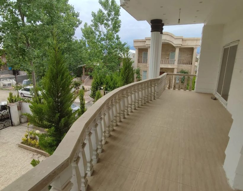 خرید ویلا نما رومی سند دار | ۲۸۰ متر