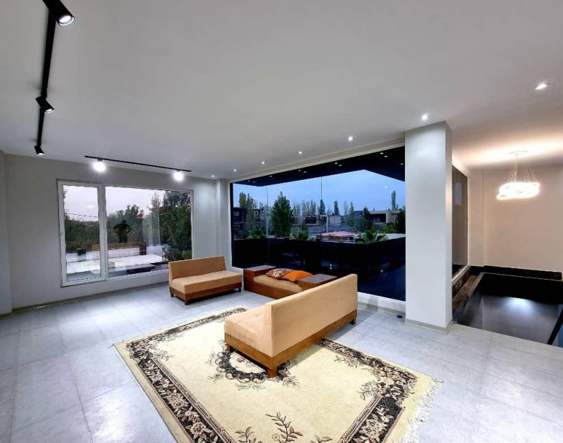 خرید ویلا مهندسی ساز مدرن استخر دار | ۳۷۰ متر