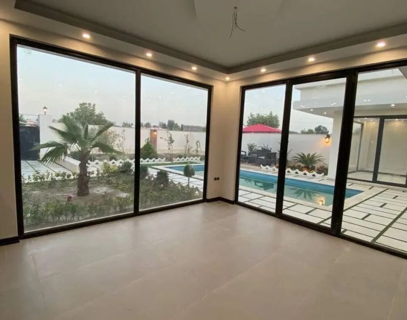 فروش ویلا نما مدرن استخر دار با سند | 250 متر