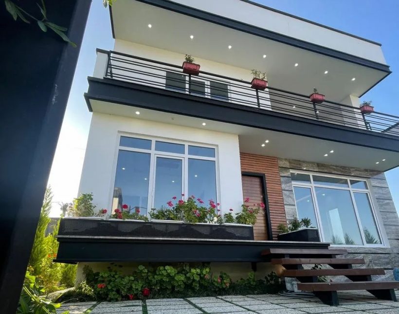 خرید ویلا دوبلکس نما کلاسیک استخر دار | ۳۰۰ متر