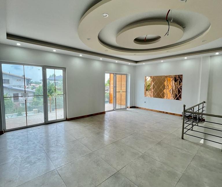 فروش ویلا نما مدرن استخر دار | 270 متر