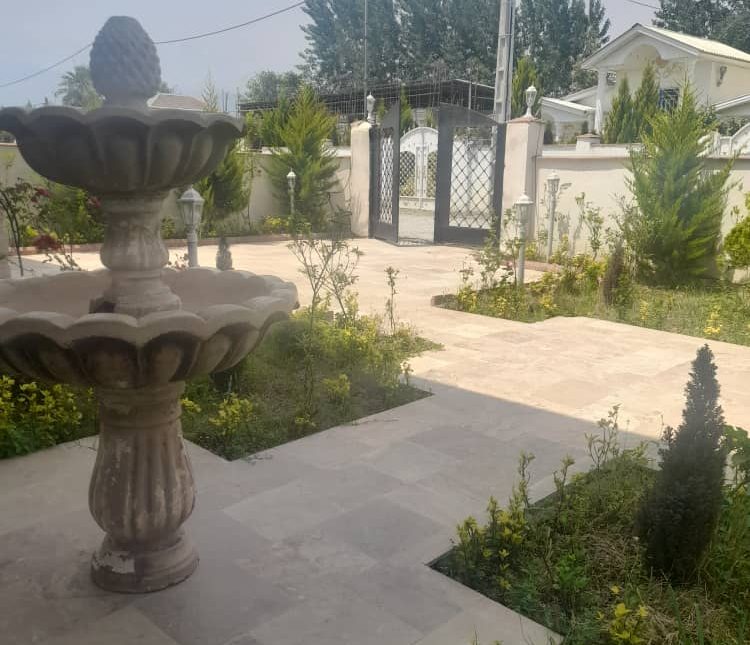 فروش ویلا 300 متری استخر دار چمستان | ۳۰۰ متر