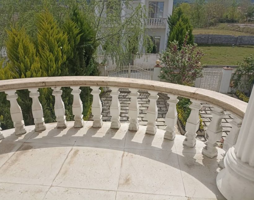 خرید ویلای نیم پیلوت جنگلی مبله کامل چمستان | ۲۵۰ متر