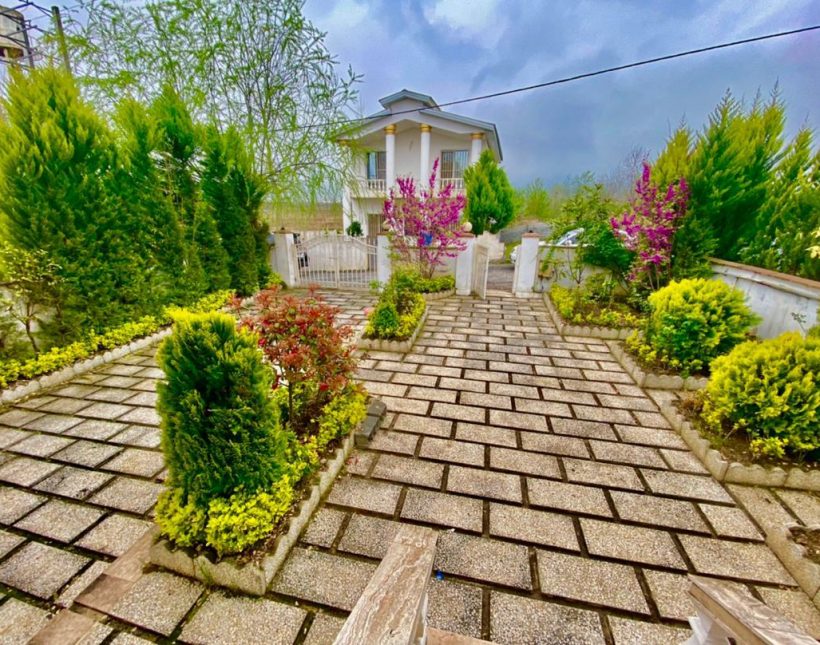 خرید ویلای نیم پیلوت مبله کامل چمستان | ۲۵۰ متر