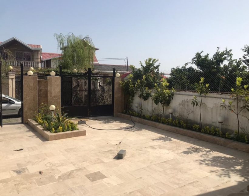 فروش ویلا 300 متری چمستان شهرکی | ۳۰۰ متر