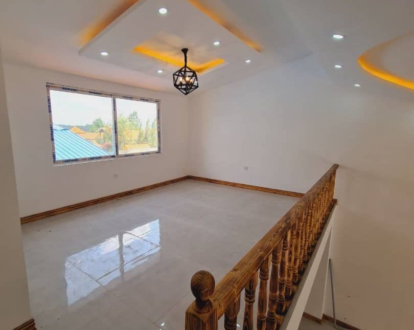 خرید ویلا 250 متری 4 خوابه چمستان | ۲۵۰ متر