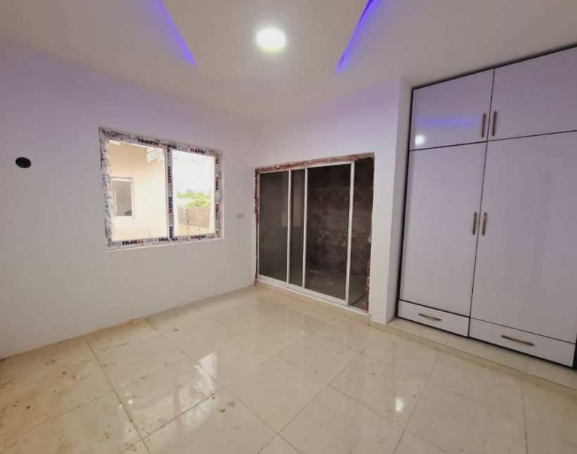 فروش ویلا 350 متری چمستان استخر دار | ۳۵۰ متر