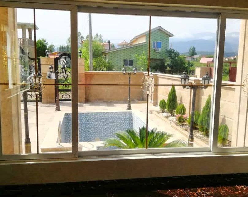 خرید ویلای دوبلکس استخر دار مدارک کامل | ۳۰۰ متر