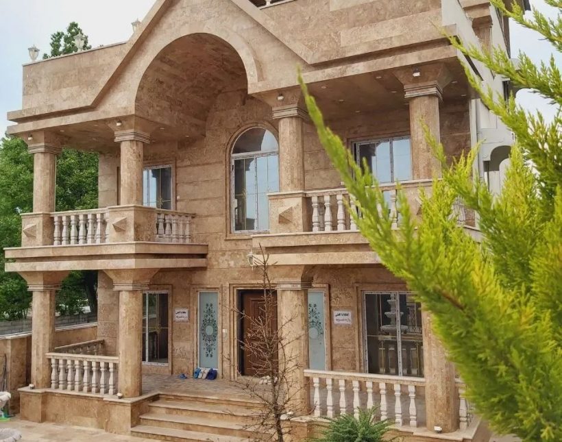 فروش ویلا نمای سنگ با شرایط اقساط | 320 متر