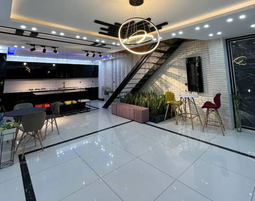 خرید ویلا مدرن 330 متری با استخر 4 فصل | 310 متر
