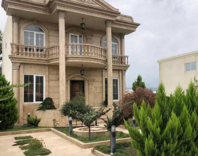 خرید ویلا دوبلکس نما سنگ 300 متری سند دار در سعادت آباد | ۳۰۰ متر