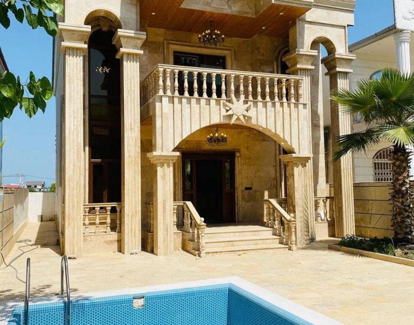 خرید ویلا 300 متری استخر دار نما رومی | ۳۰۰ متر