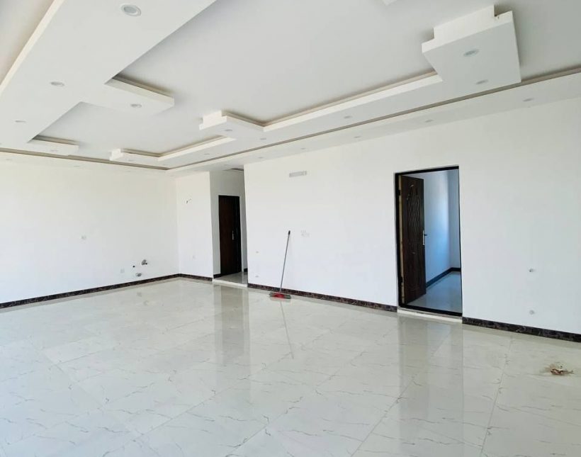 خرید ویلا همکف نما مدرن 250 متری سند دار با ویوی جنگل | ۲۵۰ متر