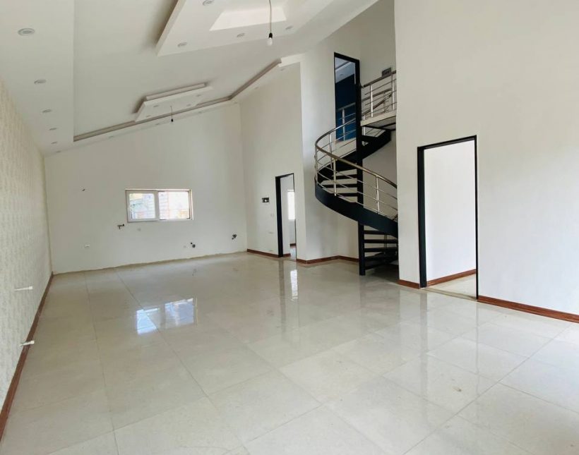 خرید ویلا در چمستان 230 متری سند دار | 230 متر
