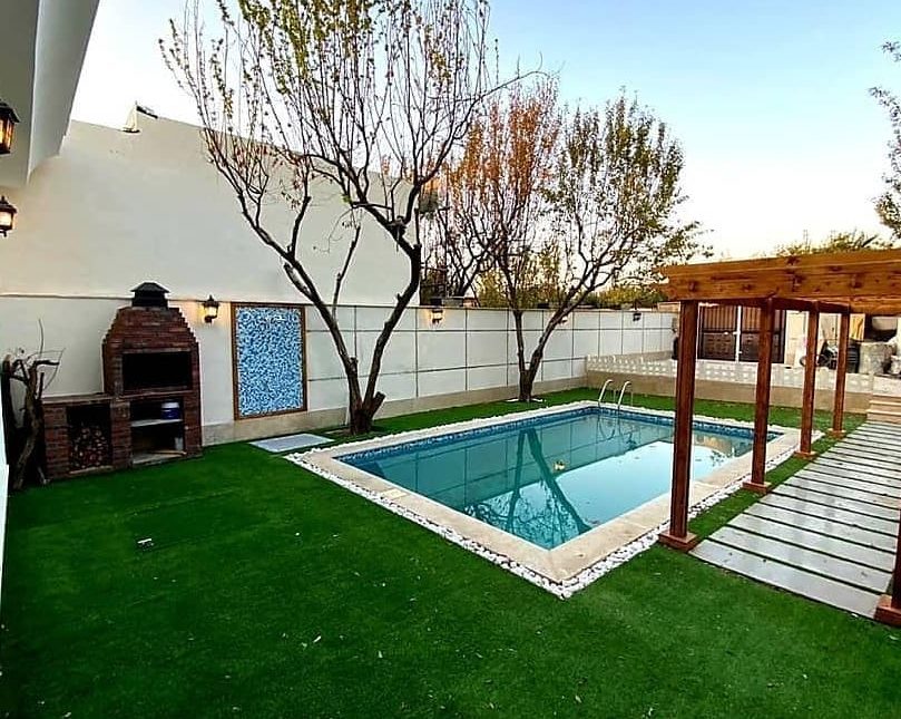 خرید ویلا همکف استخر دار با سند تک برگ | 400 متر