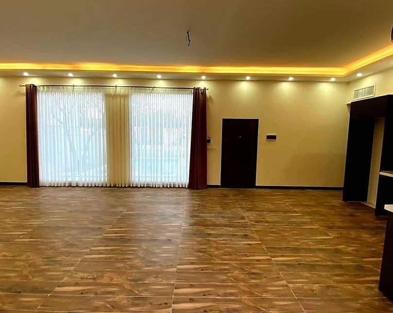 خرید ویلا همکف استخر دار با سند تک برگ | 400 متر