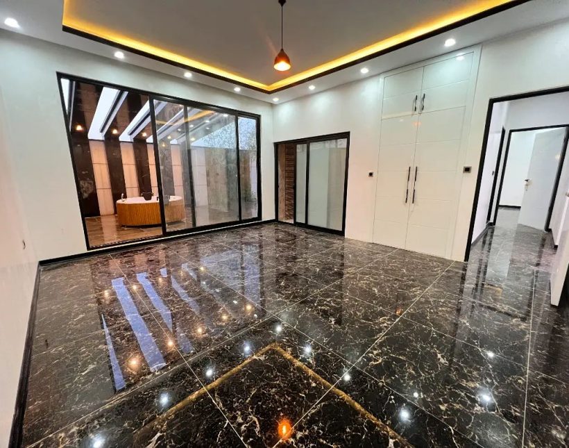 خرید ویلا در شهرک بهارگل سند دار | 300 متر