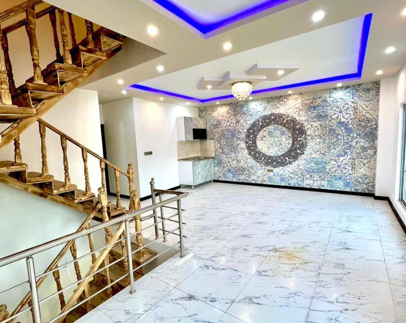 خرید ویلای مدرن شهرکی با سند 300 متری | 300 متر