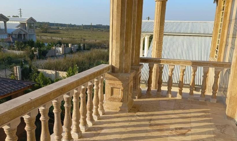 خرید ویلا دوبلکس نما سنگ 300 متری فول مبله در نور | ۳۰۰ متر